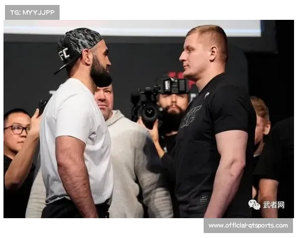 【UFC综合格斗·赛前·动态--伊利亚·托普里亚因法律问题推迟回归，轻量级冠军头衔或将被剥夺